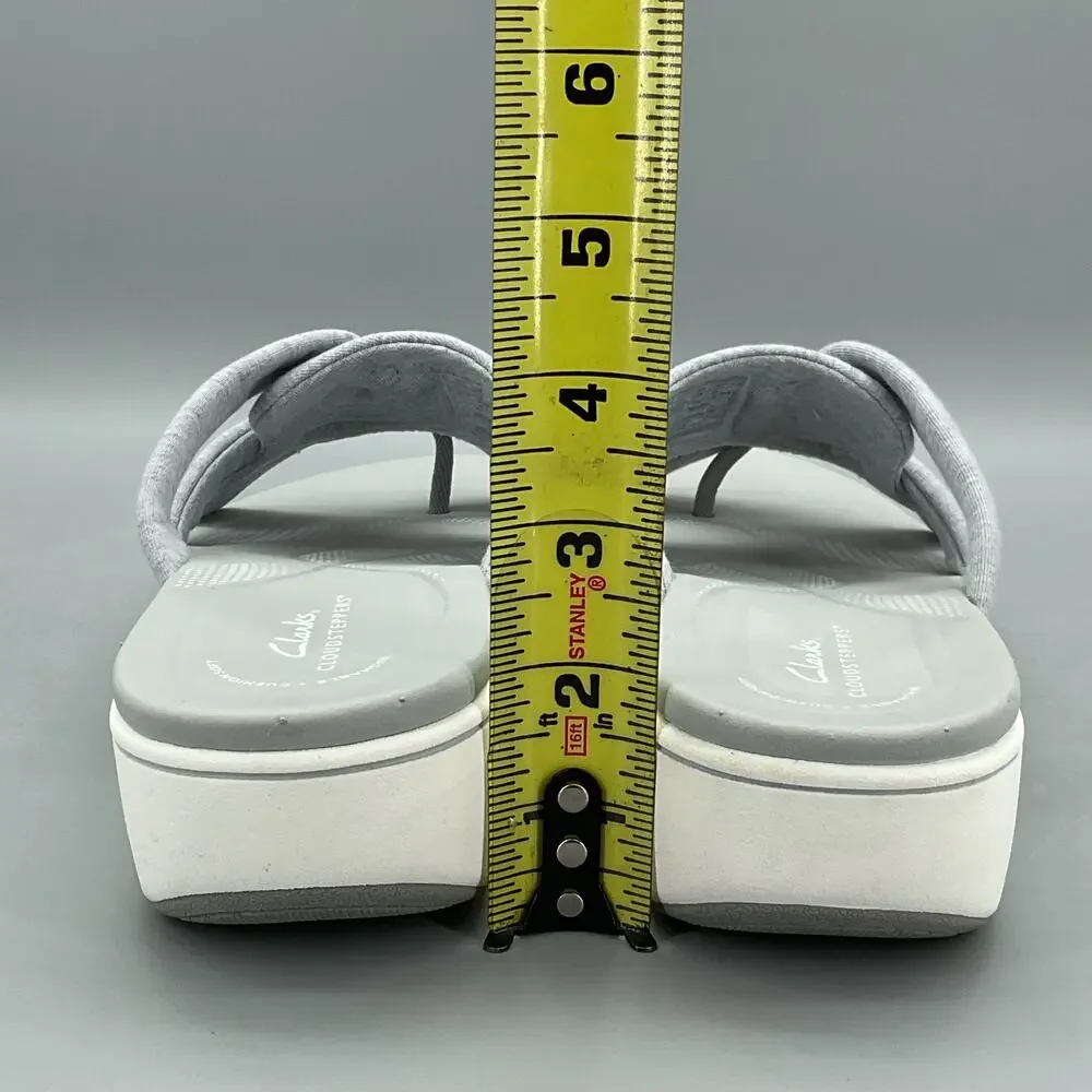 Clark’s Women’s Breeze Rae Cam Thong Slip on Sandals Light Grey Size 9M